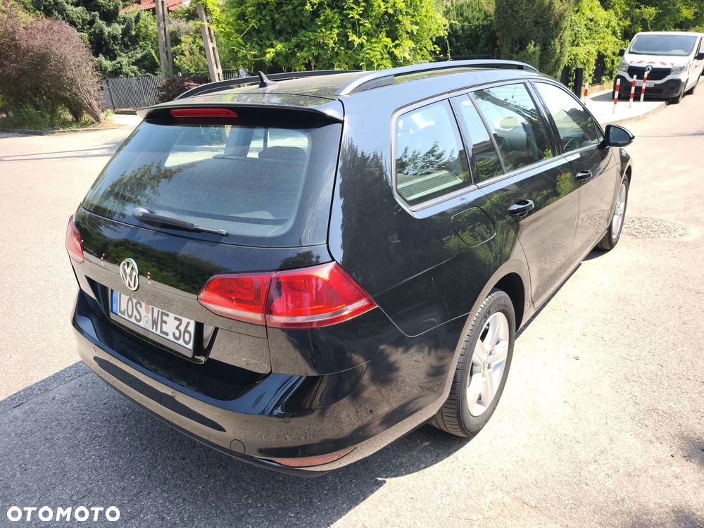Volkswagen Golf 1.2 TSI BMT Comfortline - 4
