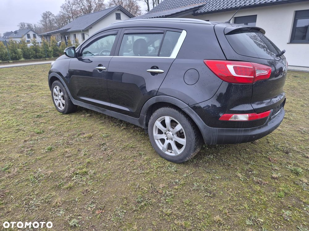Kia Sportage 2.0 CVVT 2WD Attract - 2