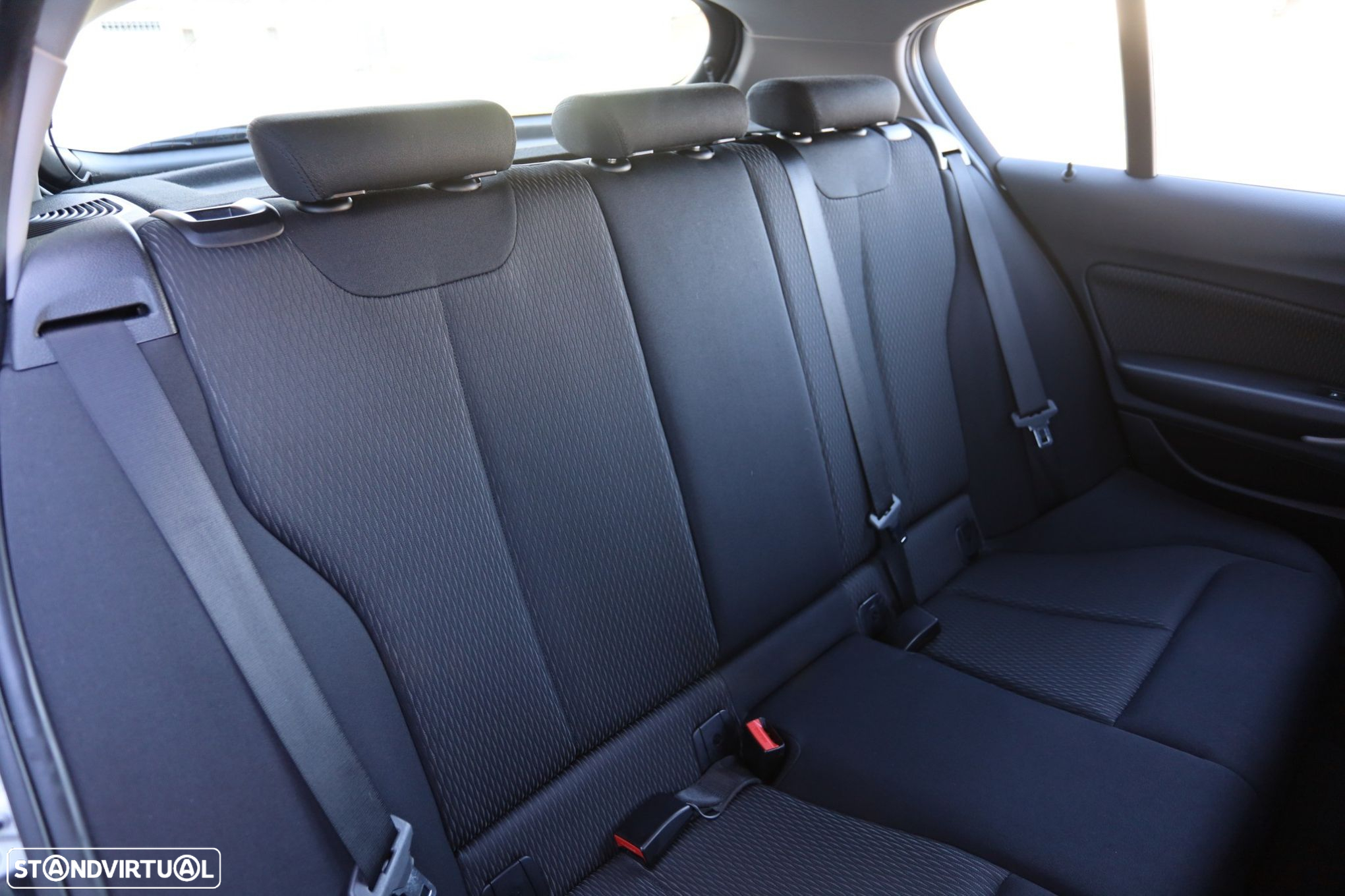 BMW 116 d EfficientDynamics - 15
