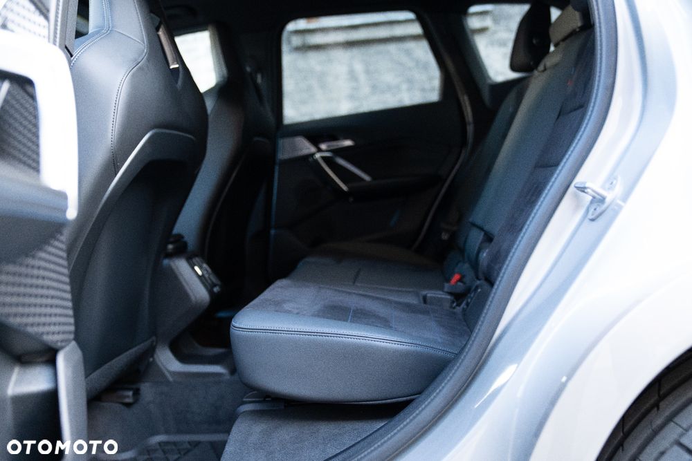 BMW X1 M35i xDrive - 17