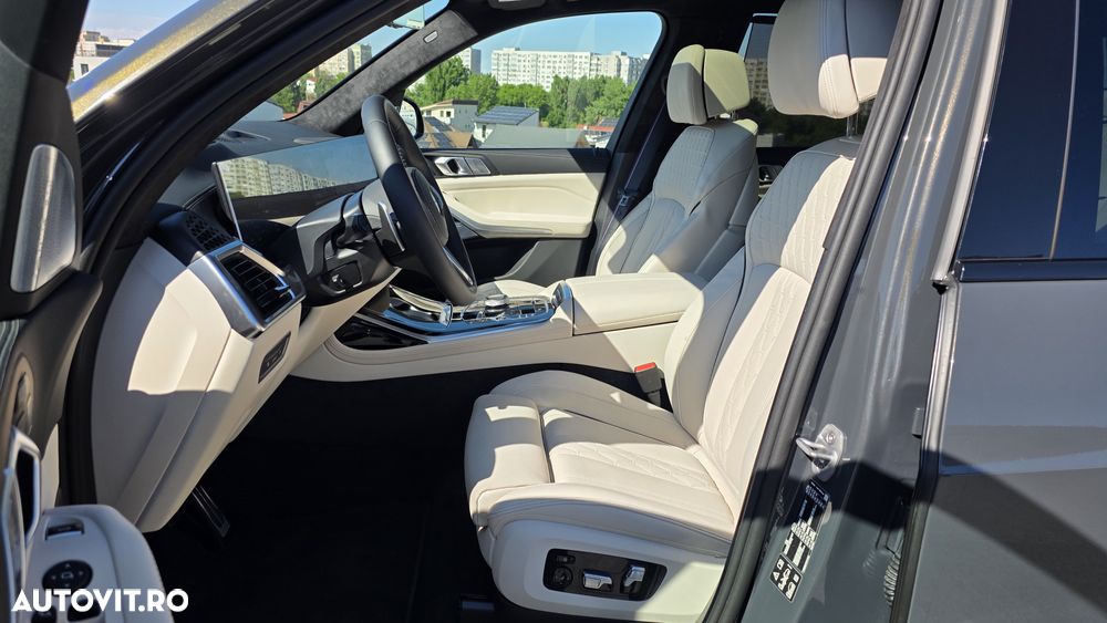 BMW X7 - 8