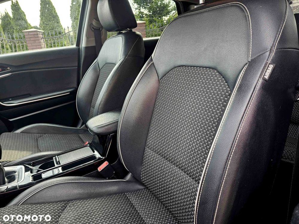 Kia Ceed 1.4 T-GDI L Business Line Plus - 17