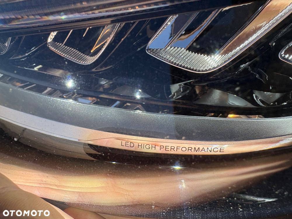 Mercedes-Benz Klasa C 180 d T 9G-TRONIC - 26