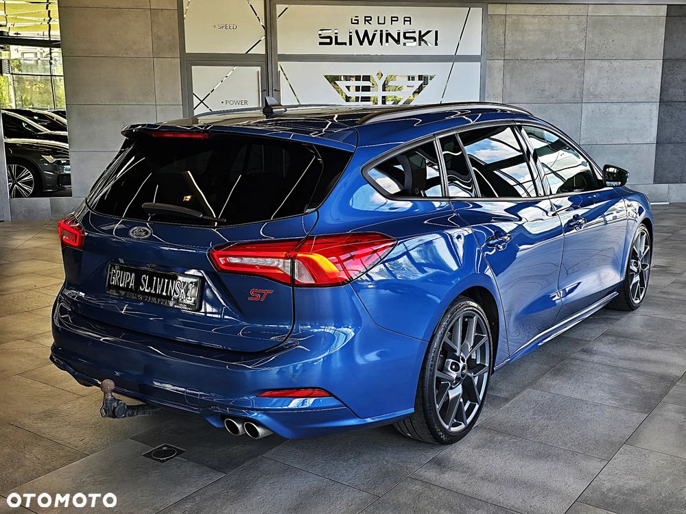 Ford Focus - 9