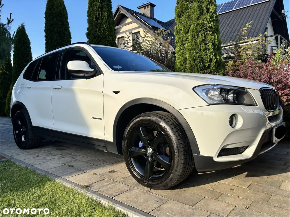 BMW X3 xDrive28i Sport-Aut - 1
