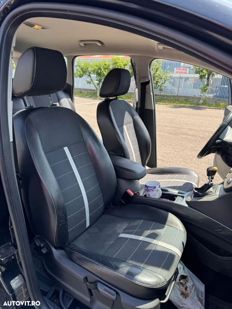 Ford Kuga 2.0 TDCi 4WD Titanium - 13