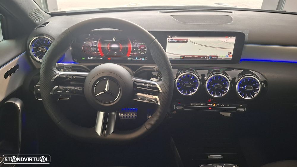 Mercedes-Benz A 180 d 8G-DCT Special Edition - 14