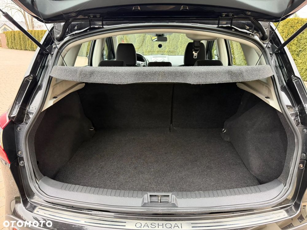 Nissan Qashqai 2.0 tekna - 23