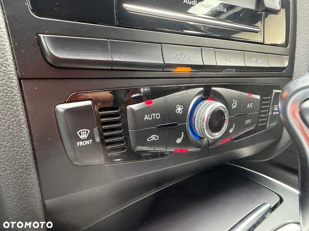 Audi A4 Avant 2.0 TDI DPF clean diesel quattro S tronic S line Sportpaket - 20