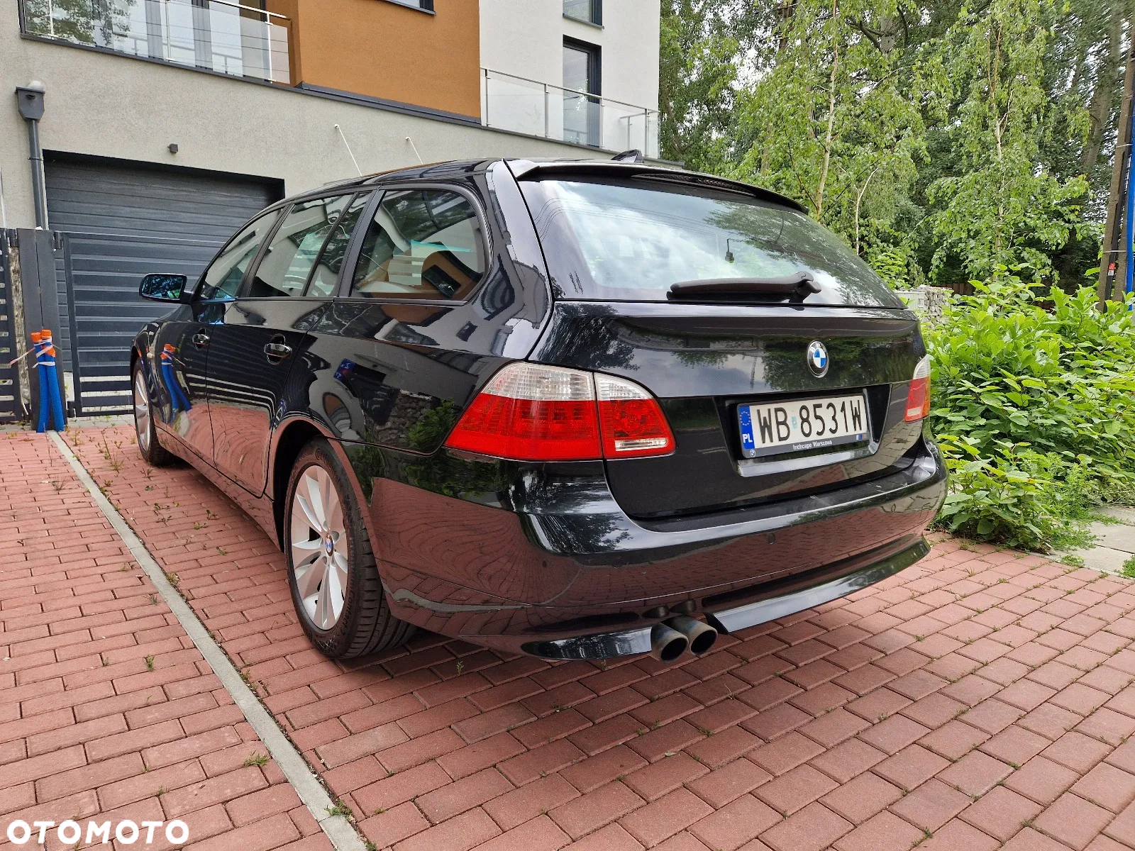 BMW Seria 5 545i - 8