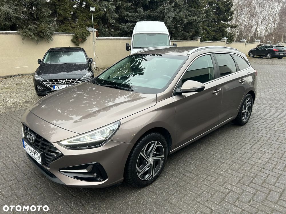 Hyundai i30 1.6 D Comfort DCT - 1