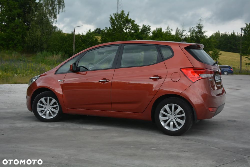 Hyundai ix20 - 17