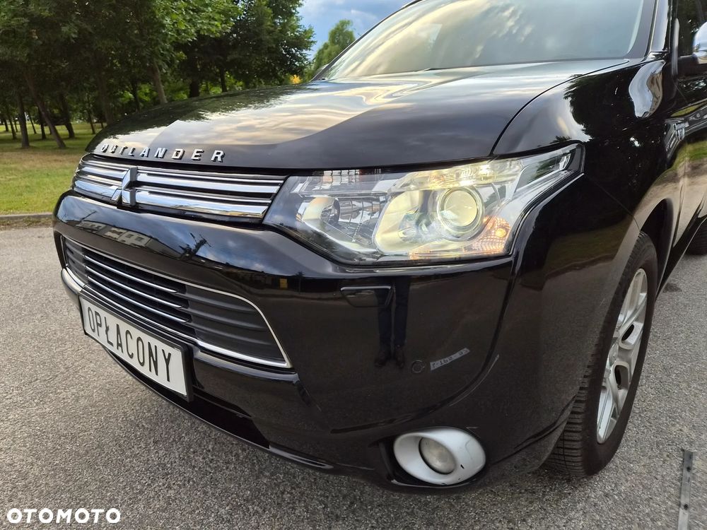 Mitsubishi Outlander 2.0 4WD Top - 15