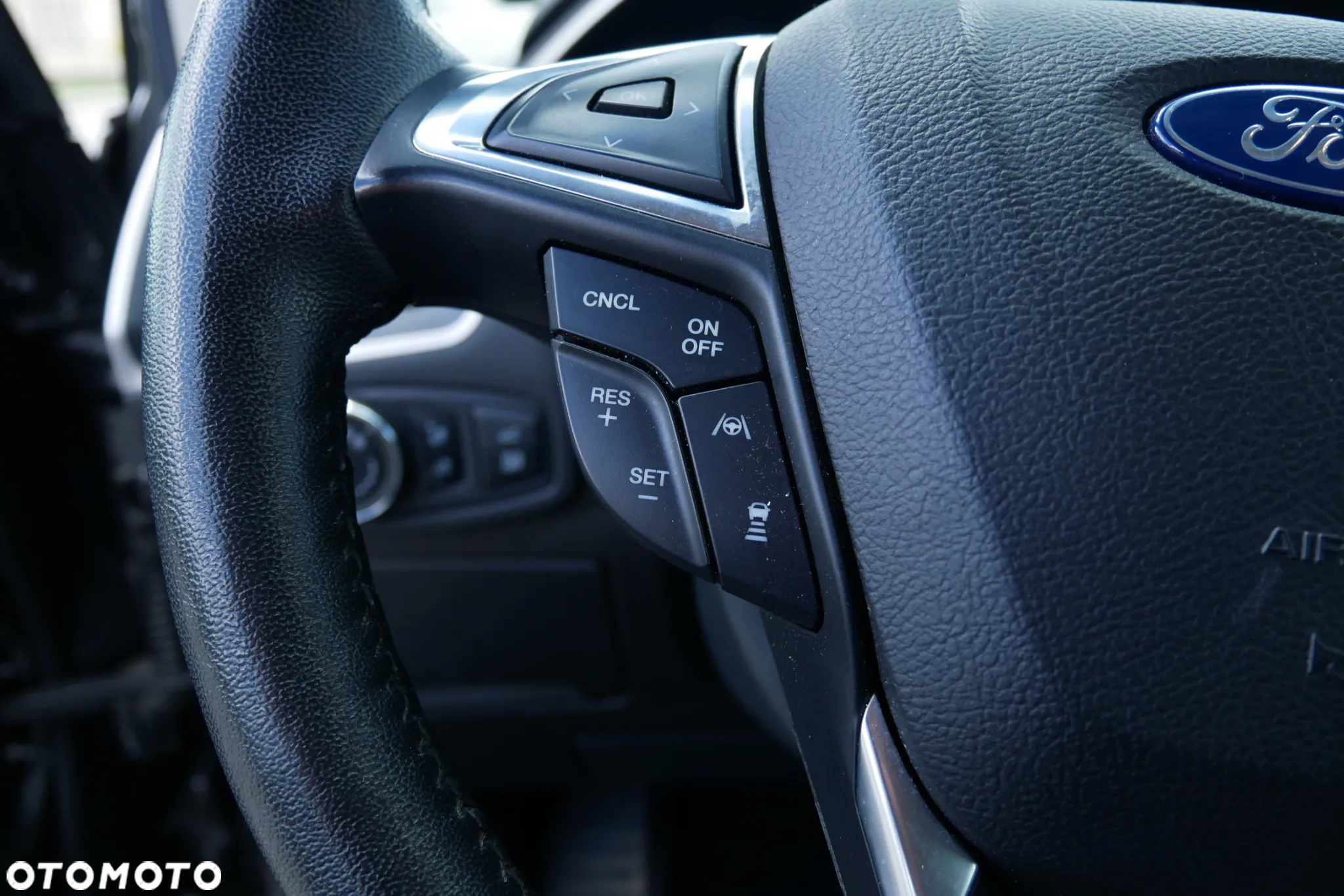 Ford Edge - 22