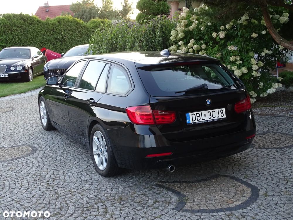 BMW Seria 3 - 8