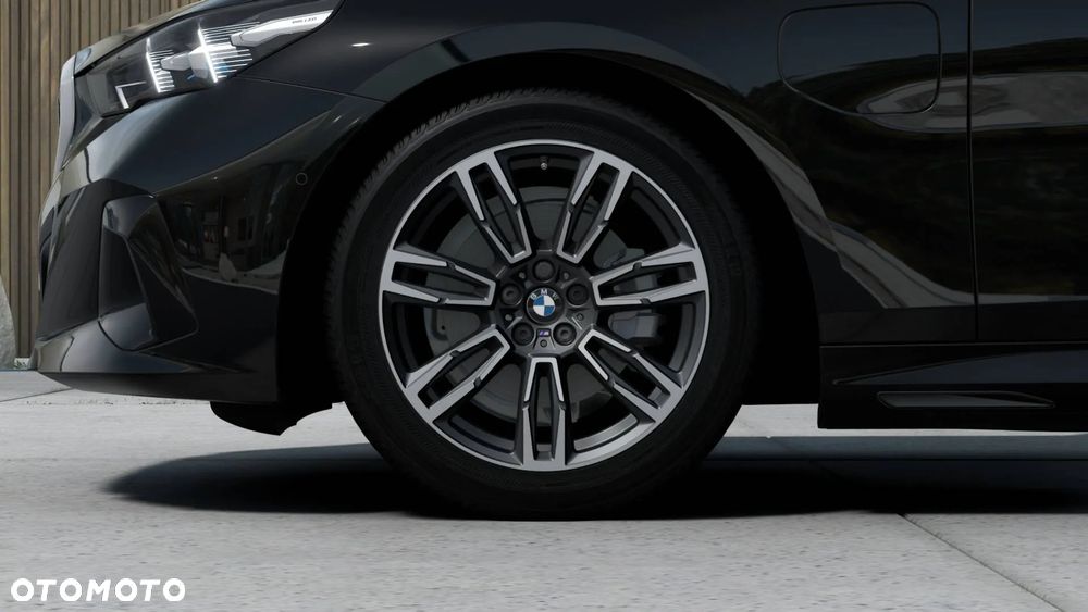 BMW Seria 5 530e xDrive PHEV M Sport - 7