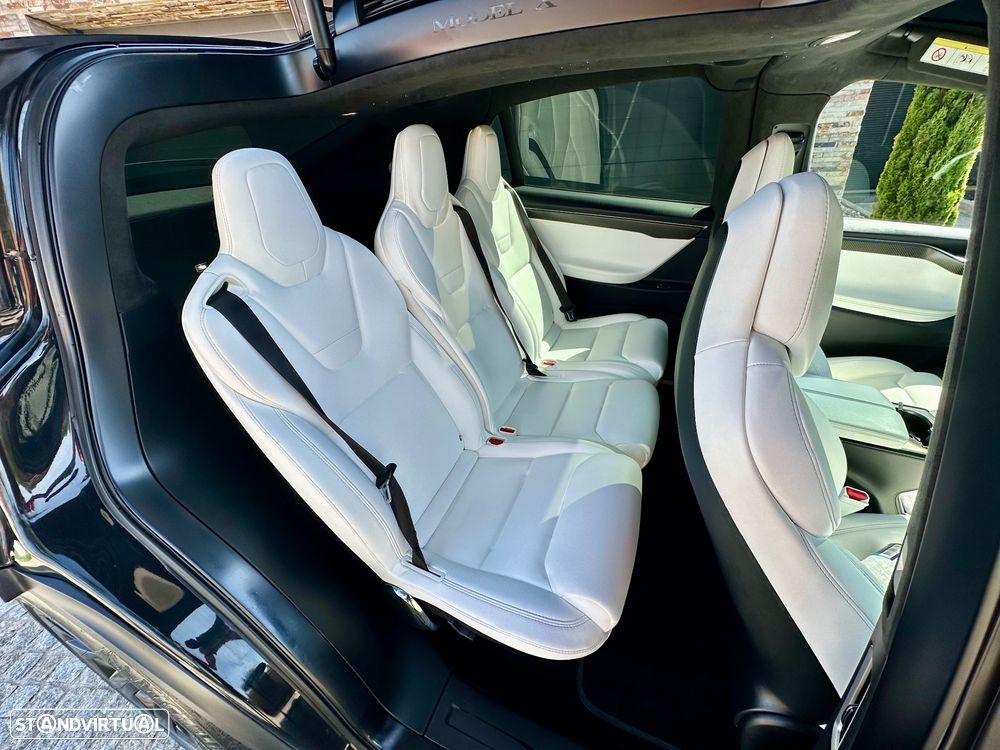 Tesla Model X P90D AWD - 12