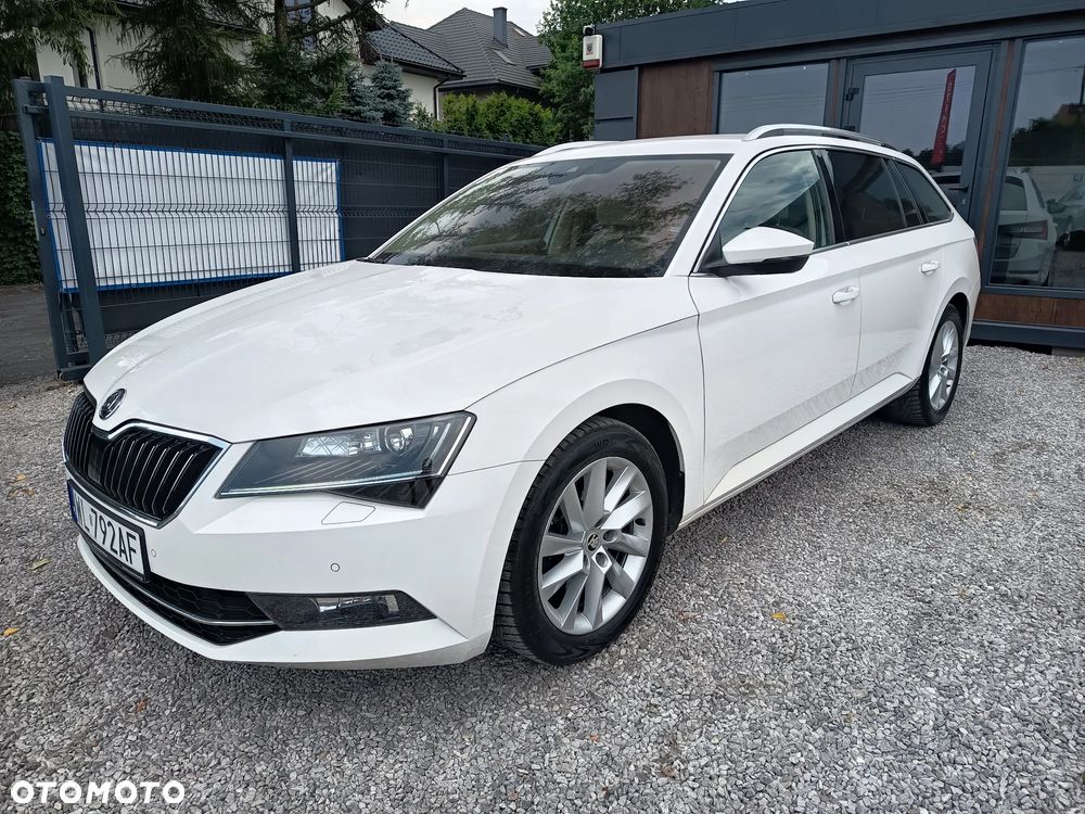 Skoda Superb 2.0 TDI Style DSG7 - 2