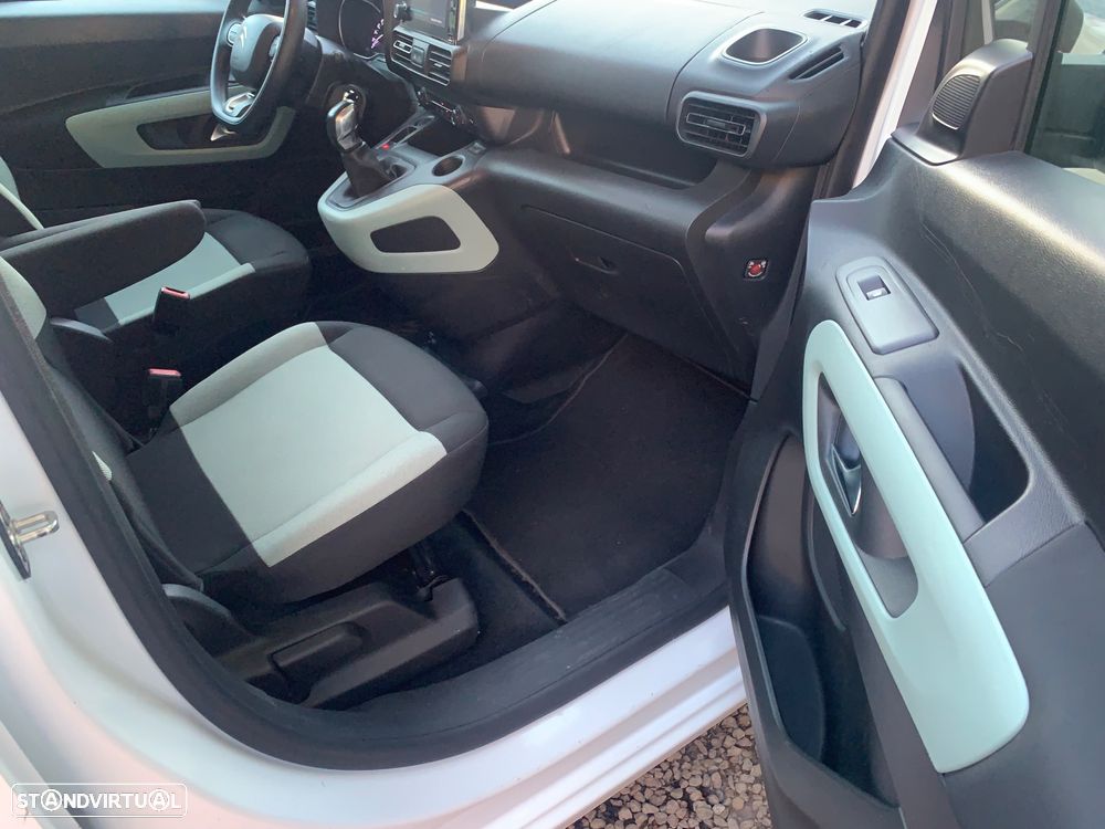 Citroën Spacetourer - 14