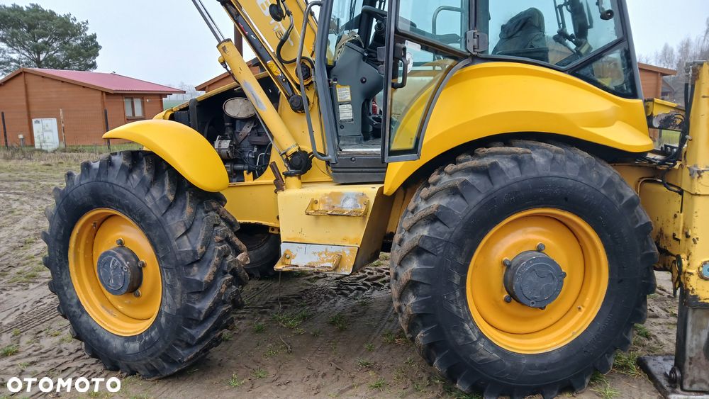New Holland LB 115 - 3