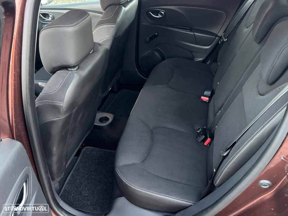 Renault Clio Sport Tourer 1.5 dCi Dynamique S - 7