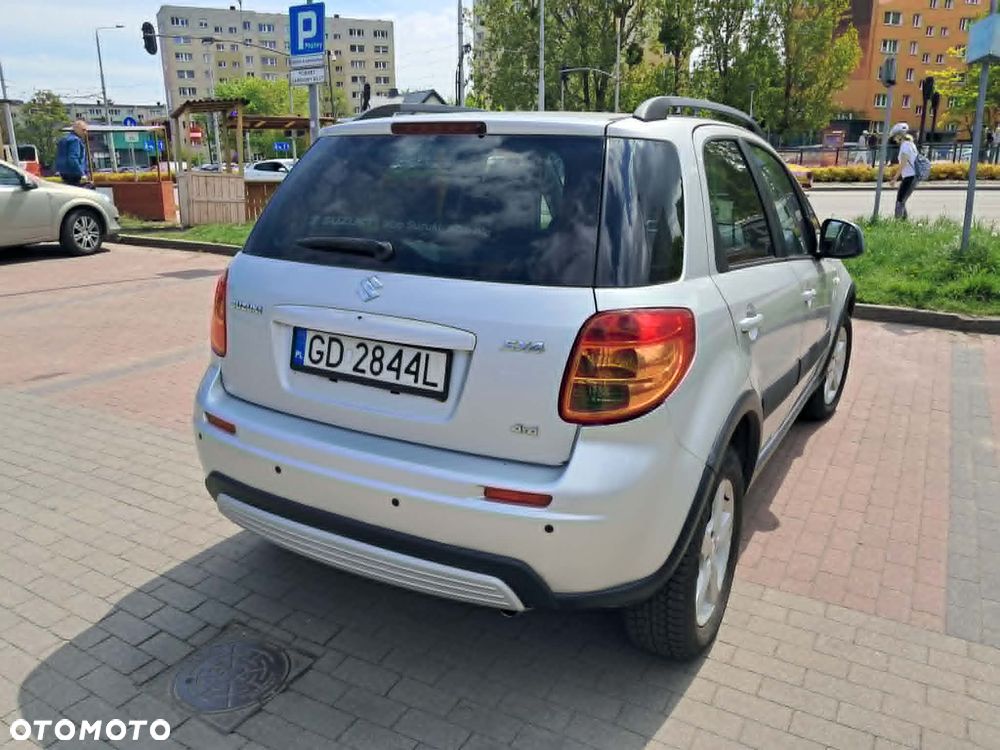 Suzuki SX4 1.6 GS / Premium 4WD - 9