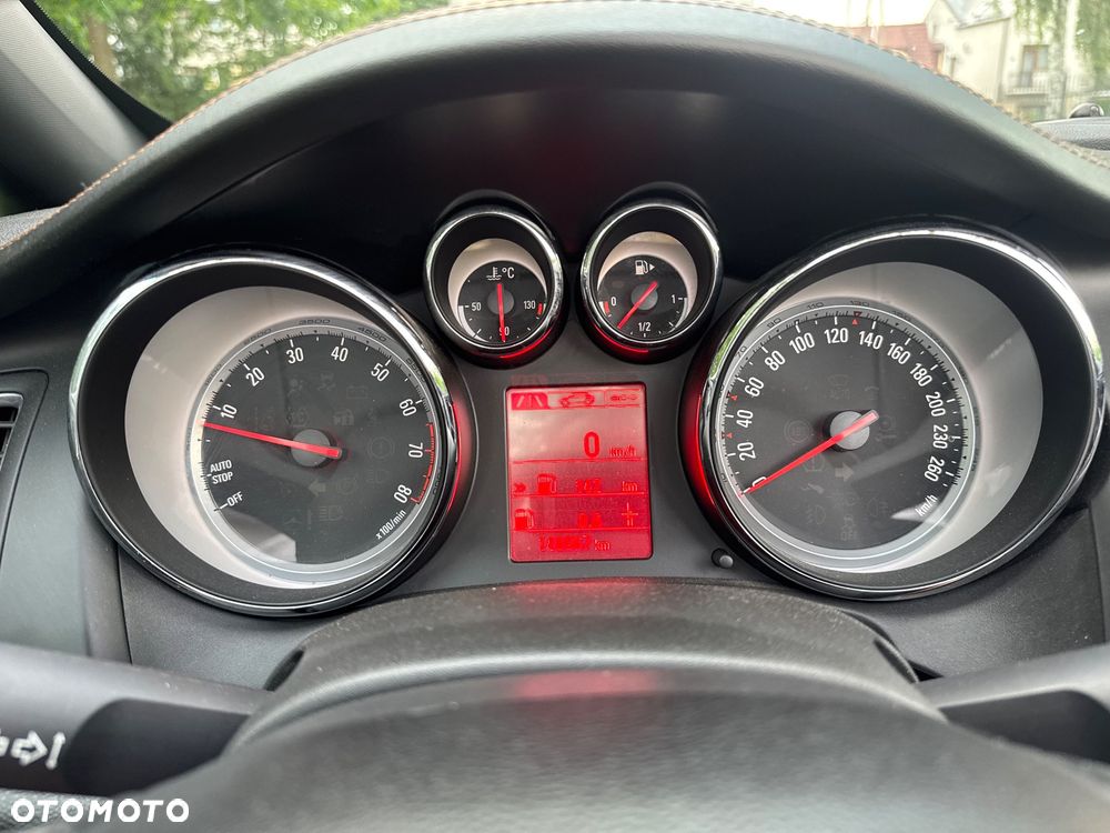 Opel Cascada 1.4 T Cosmo S&S - 26