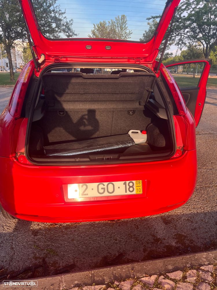 Fiat Grande Punto 1.2 Redbull Blue Elements - 11