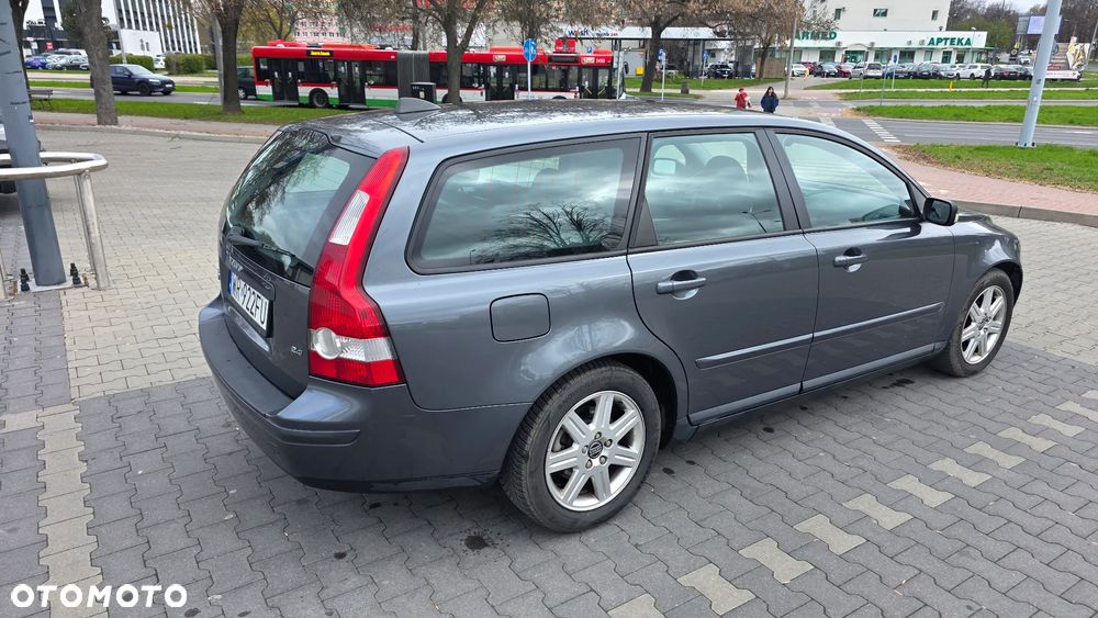 Volvo V50 - 3