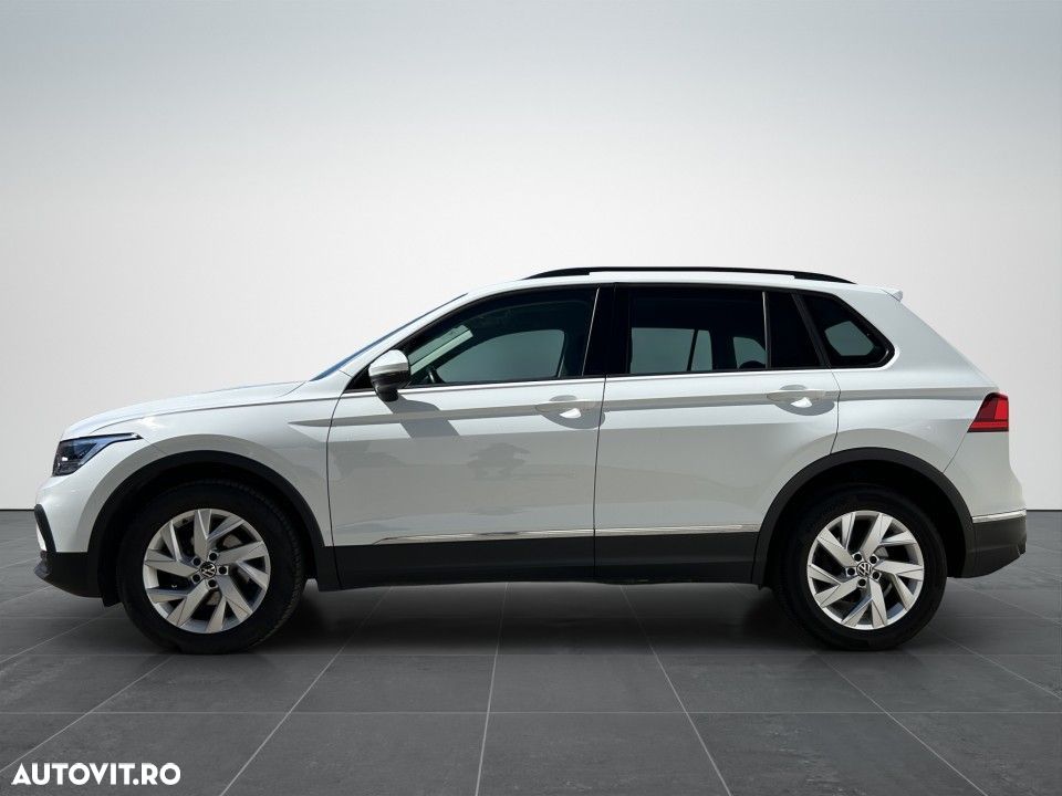 Volkswagen Tiguan - 3