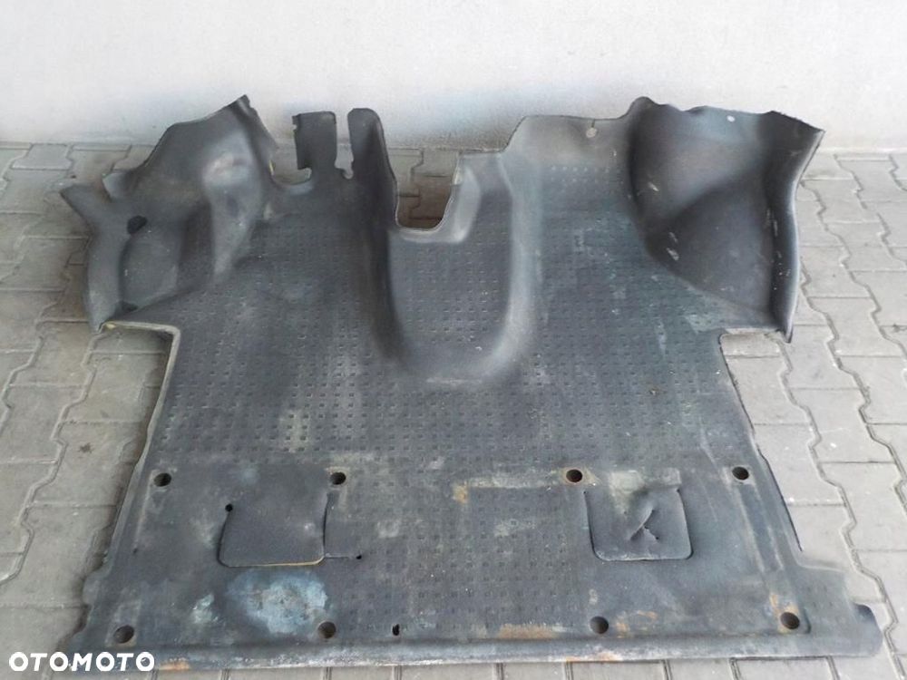 VW T5 WYKŁADZINA PRZÓD PRZEDNIA PODŁOGA GUMA - 2