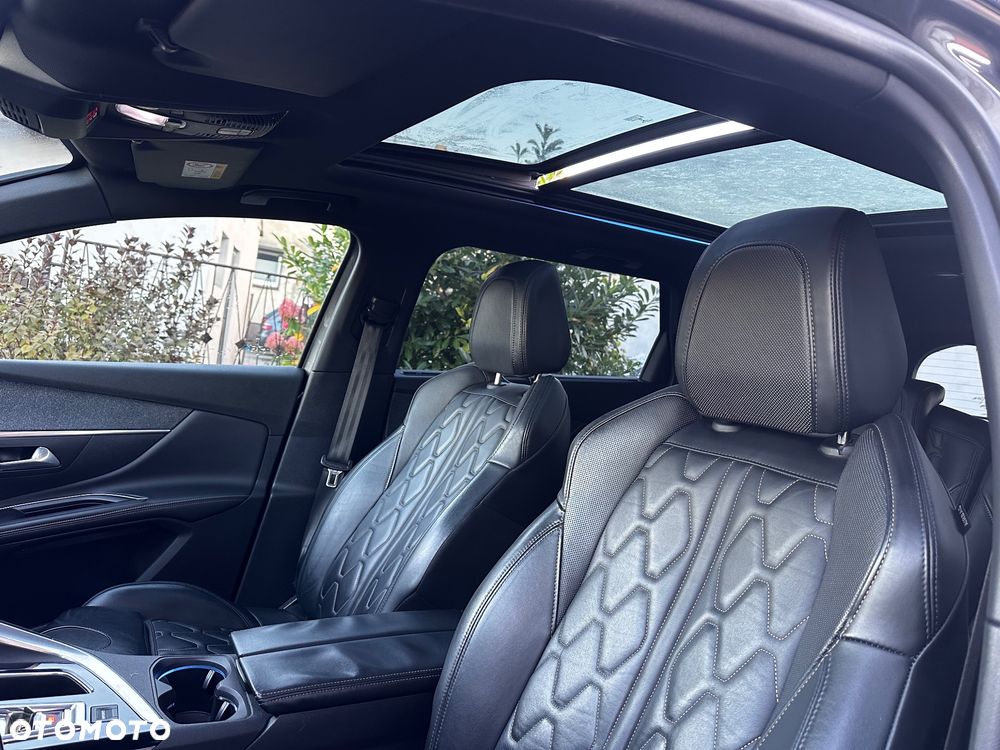 Peugeot 5008 BlueHDi 120 EAT6 Allure - 23