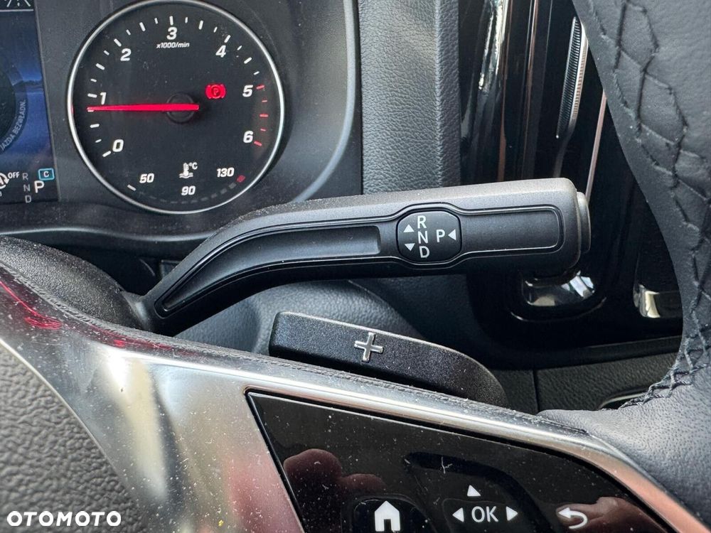Mercedes-Benz Vito - 22