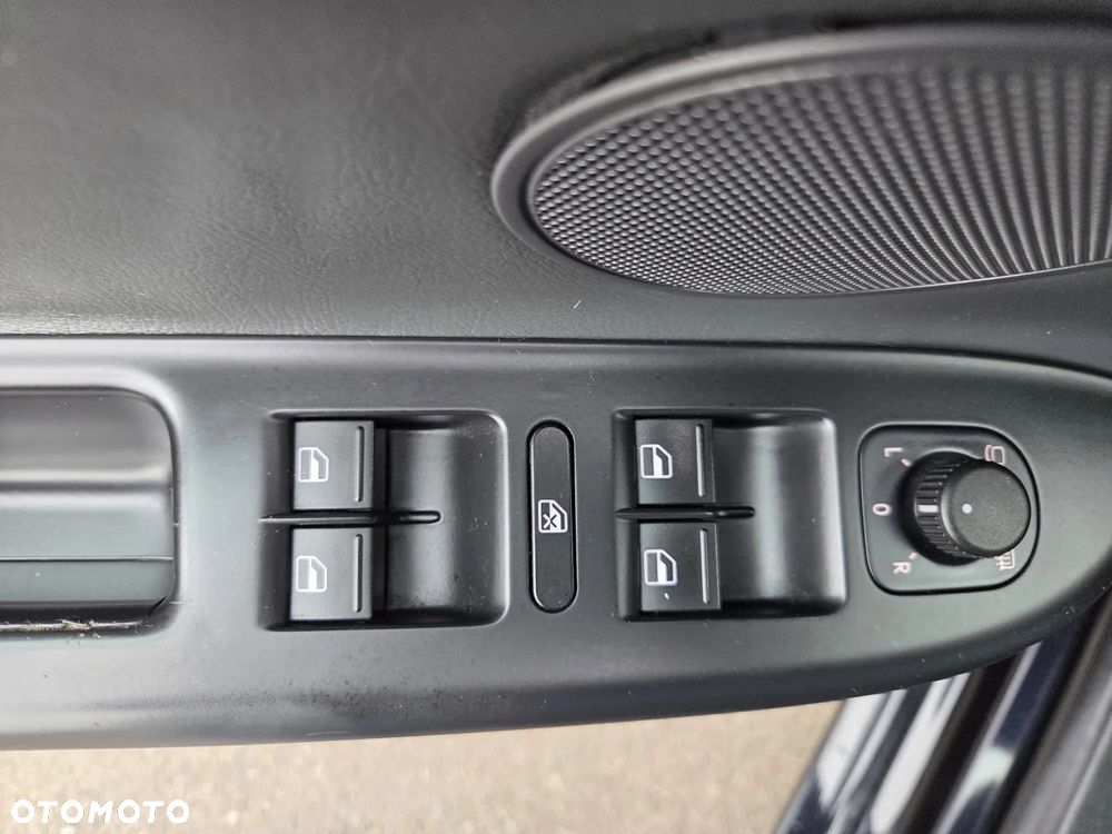Volkswagen Golf Plus - 20