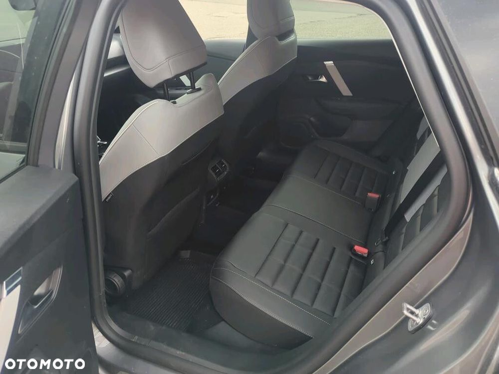 Citroën C4 1.2 PureTech Max S&S EAT8 - 6