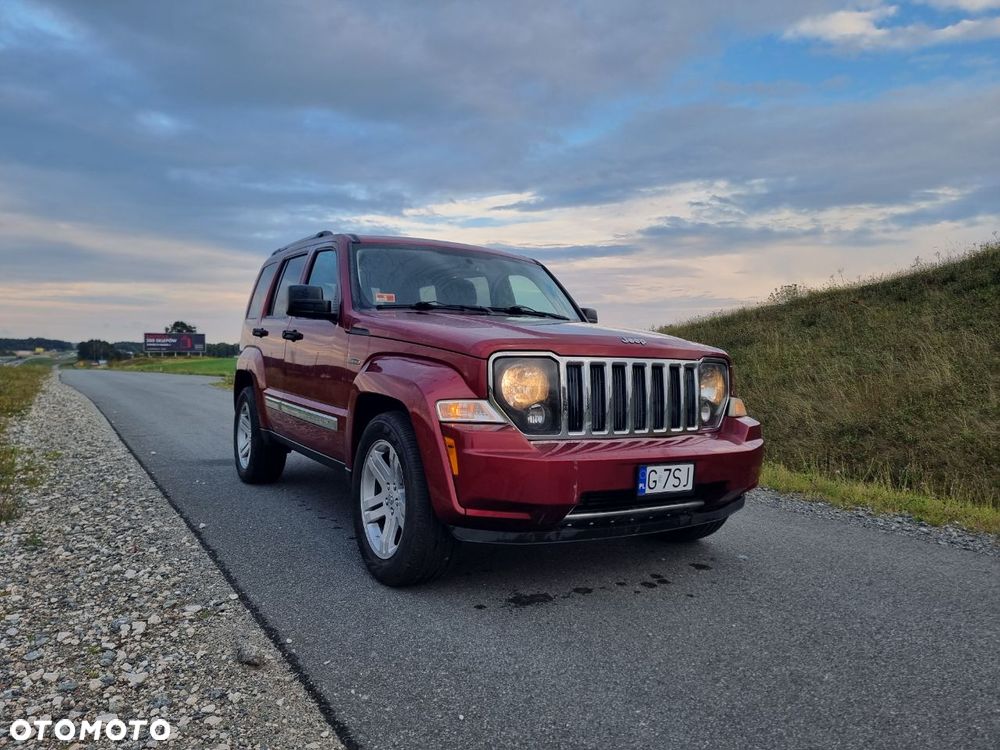 Jeep Liberty 3.7 4x4 - 14