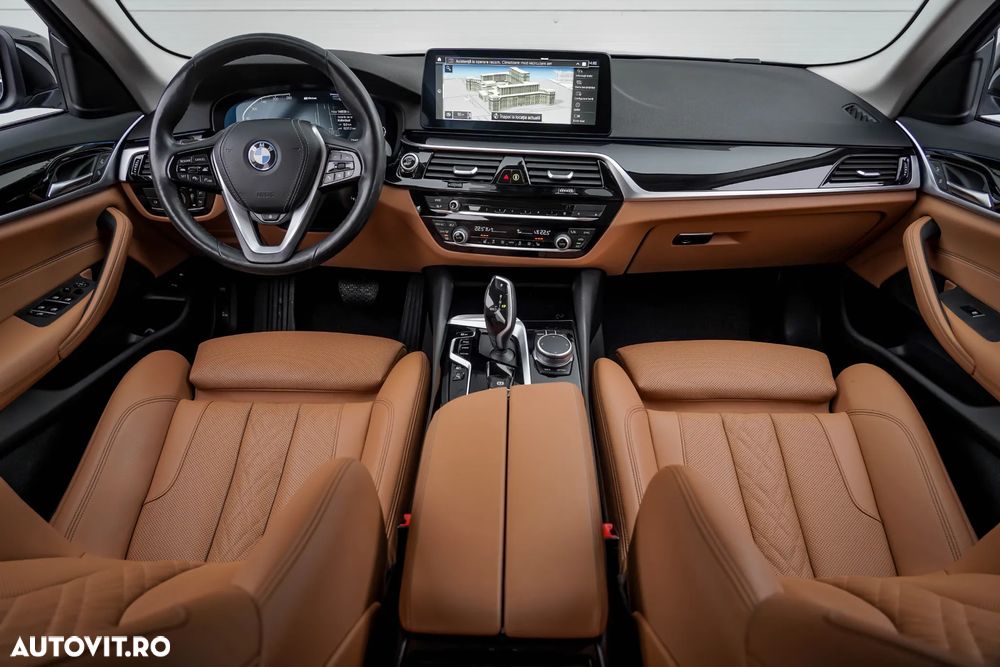 BMW Seria 5 530e Aut. Luxury Line - 4