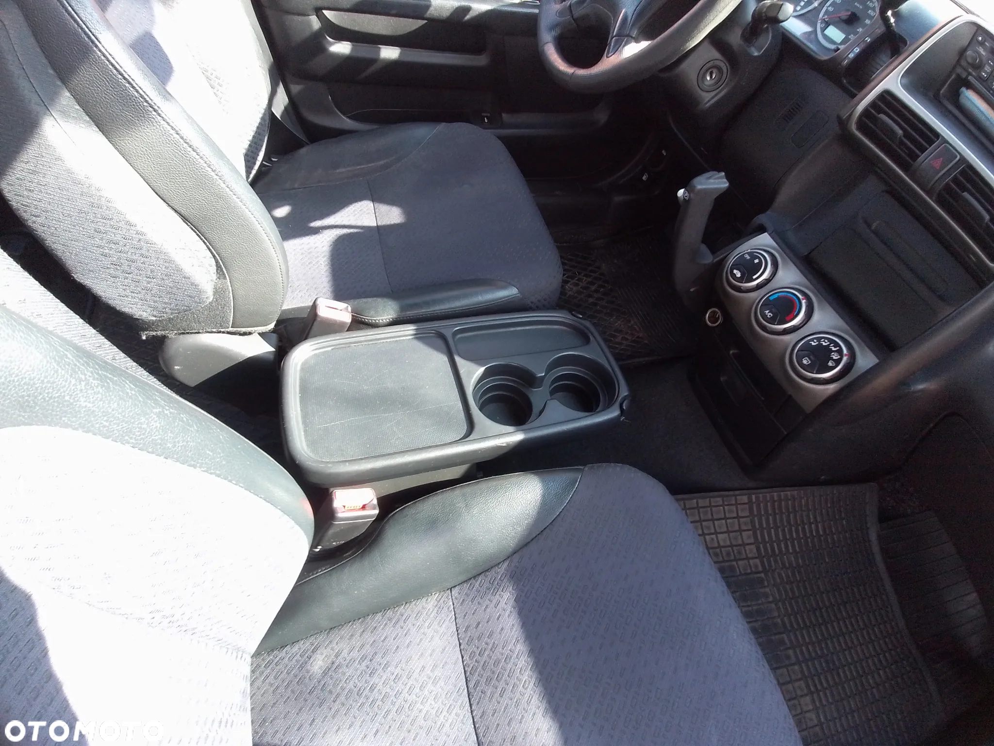 Honda CR-V - 24