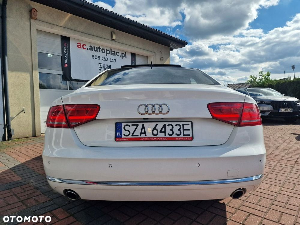 Audi A8 4.2 TDI DPF (clean diesel) quattro tiptronic Lang - 14