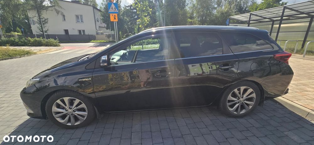 Toyota Auris Hybrid 135 Prestige - 5
