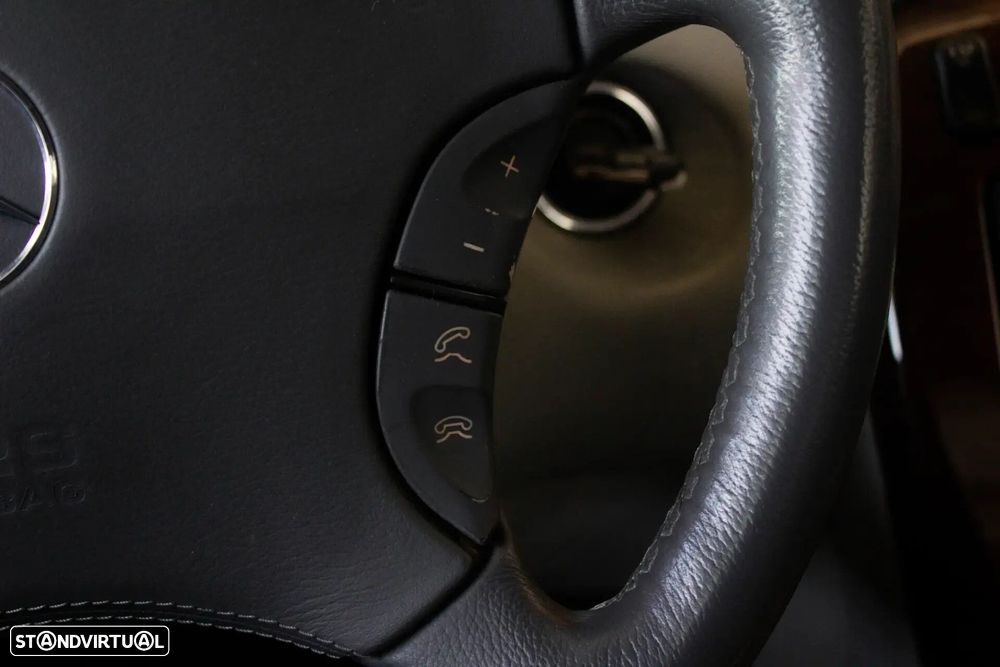 Mercedes-Benz CL 500 - 24