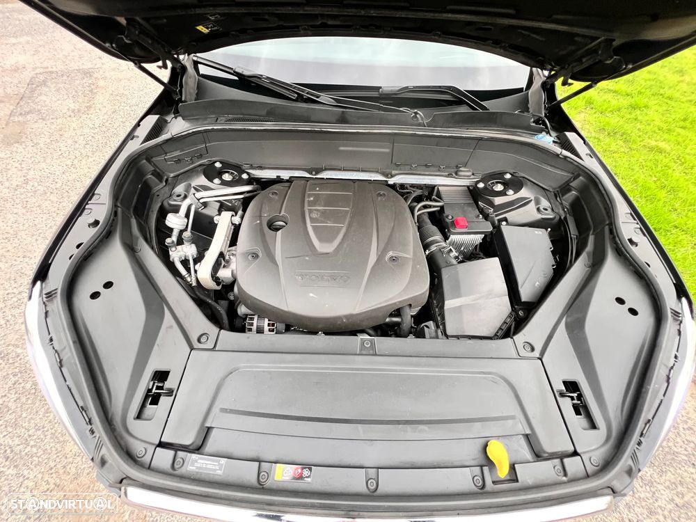Volvo XC 90 2.0 D5 Inscription AWD - 9