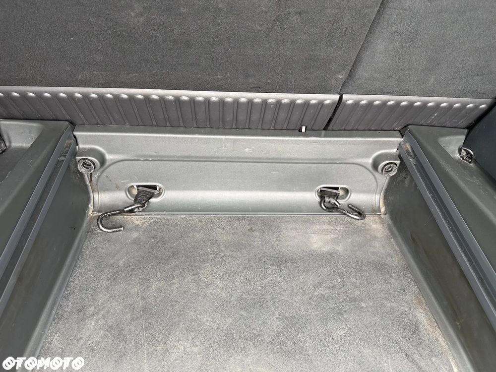 Renault Kangoo ENERGY dCi 110 FAP Start & Stop Luxe - 25