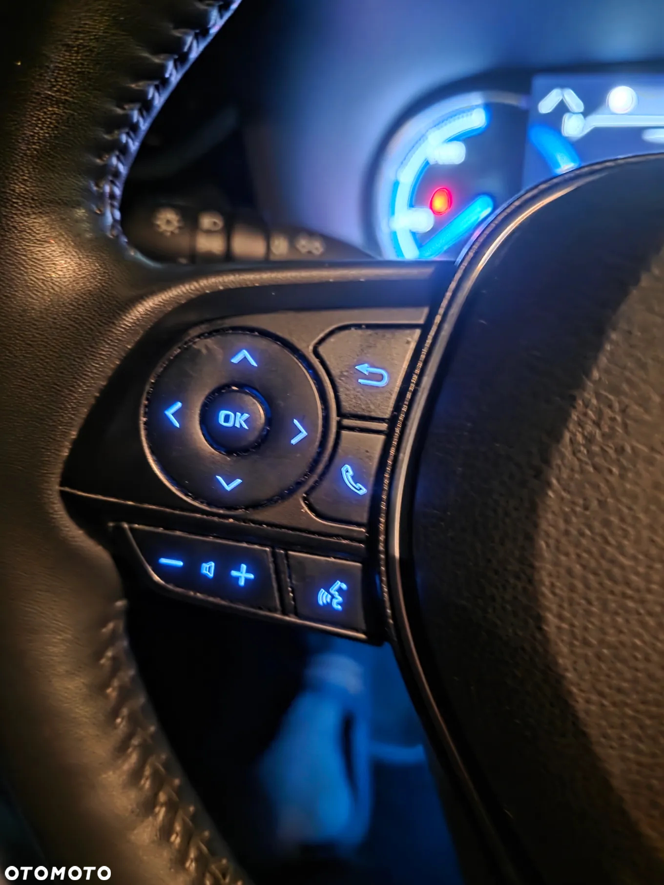 Toyota RAV4 - 10