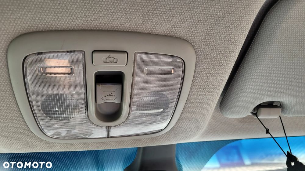 Kia Rio 1.2 Dream Team Edition - 18