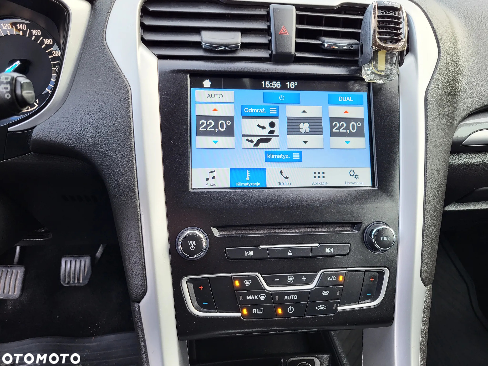 Ford Mondeo - 17