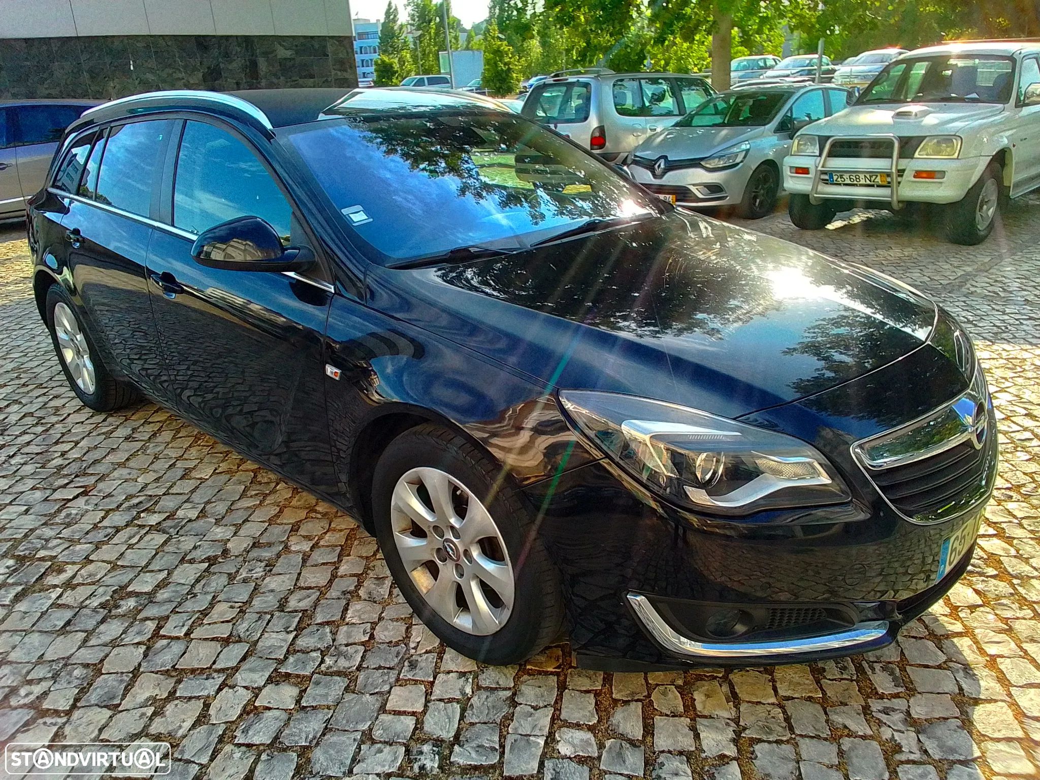 Opel Insignia Sports Tourer 1.6 CDTi Executive S/S J18 - 1