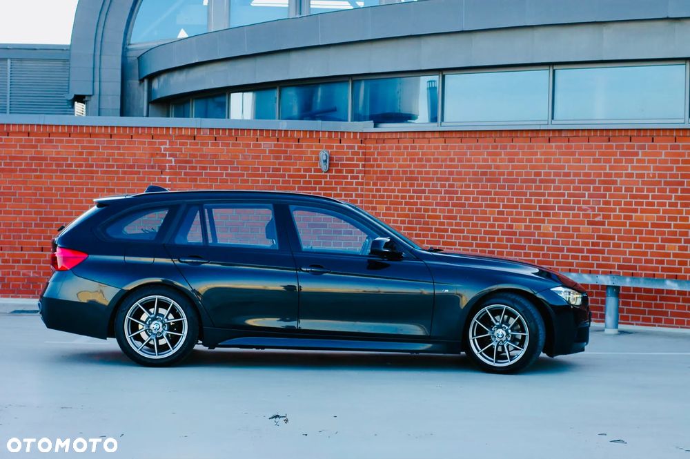 BMW Seria 3 320i - 3
