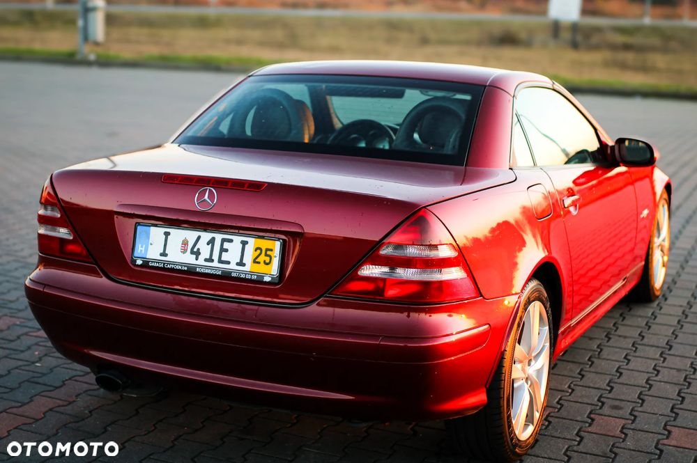 Mercedes-Benz SLK - 17