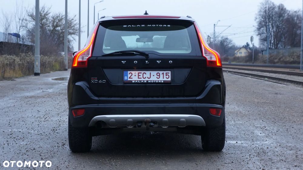 Volvo XC 60 D3 Momentum - 7